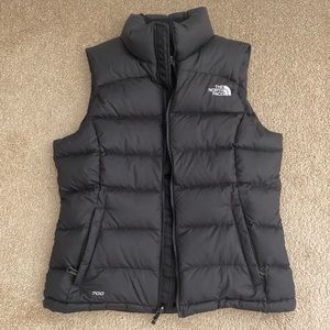 The North Face 700 puffer vest